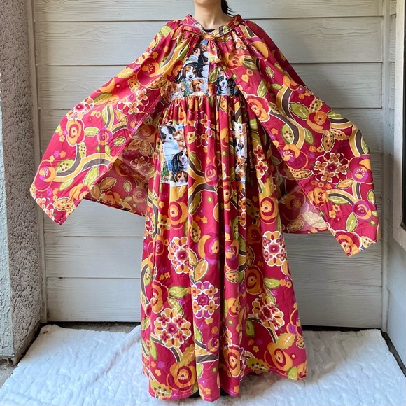 Vintage Fabric | Handmade Cloak Cape Poncho 10095 - Picture 10 of 15